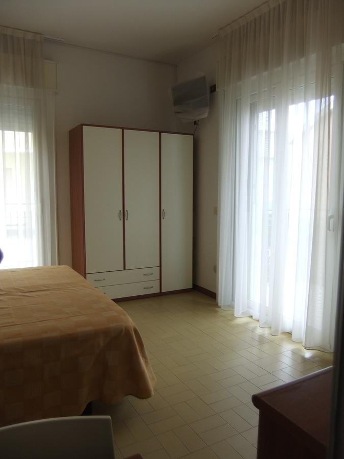 Hotel La Falena Cervia Dış mekan fotoğraf